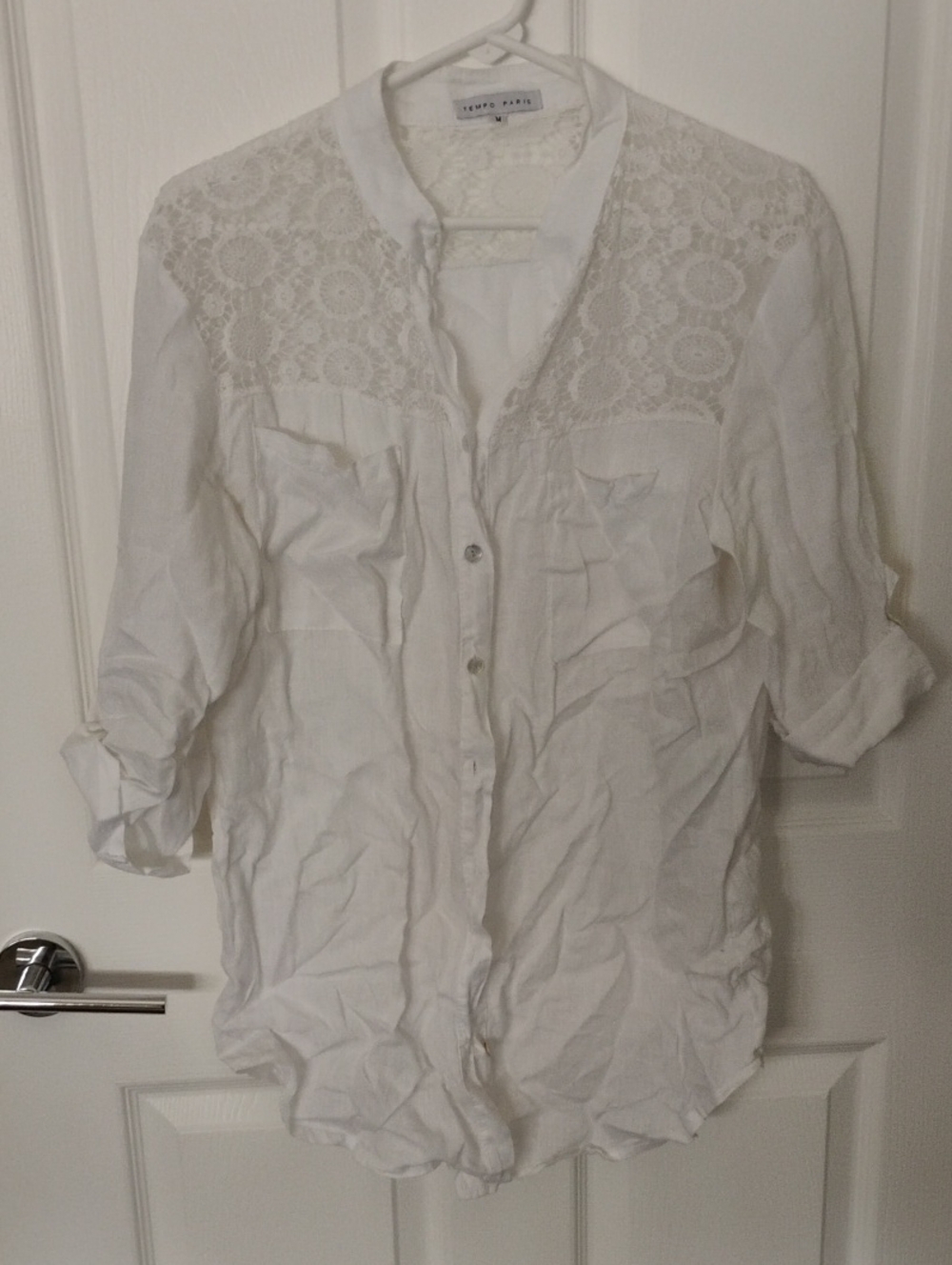 Tempo Paris White Lace Yoke Casual Button-Down Shirt